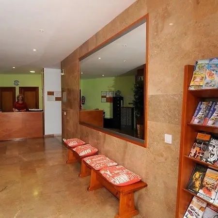 Ar Easy Santa Anna Ii Apartment