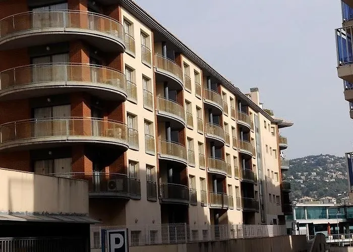 Ar Easy Santa Anna Ii Apartment